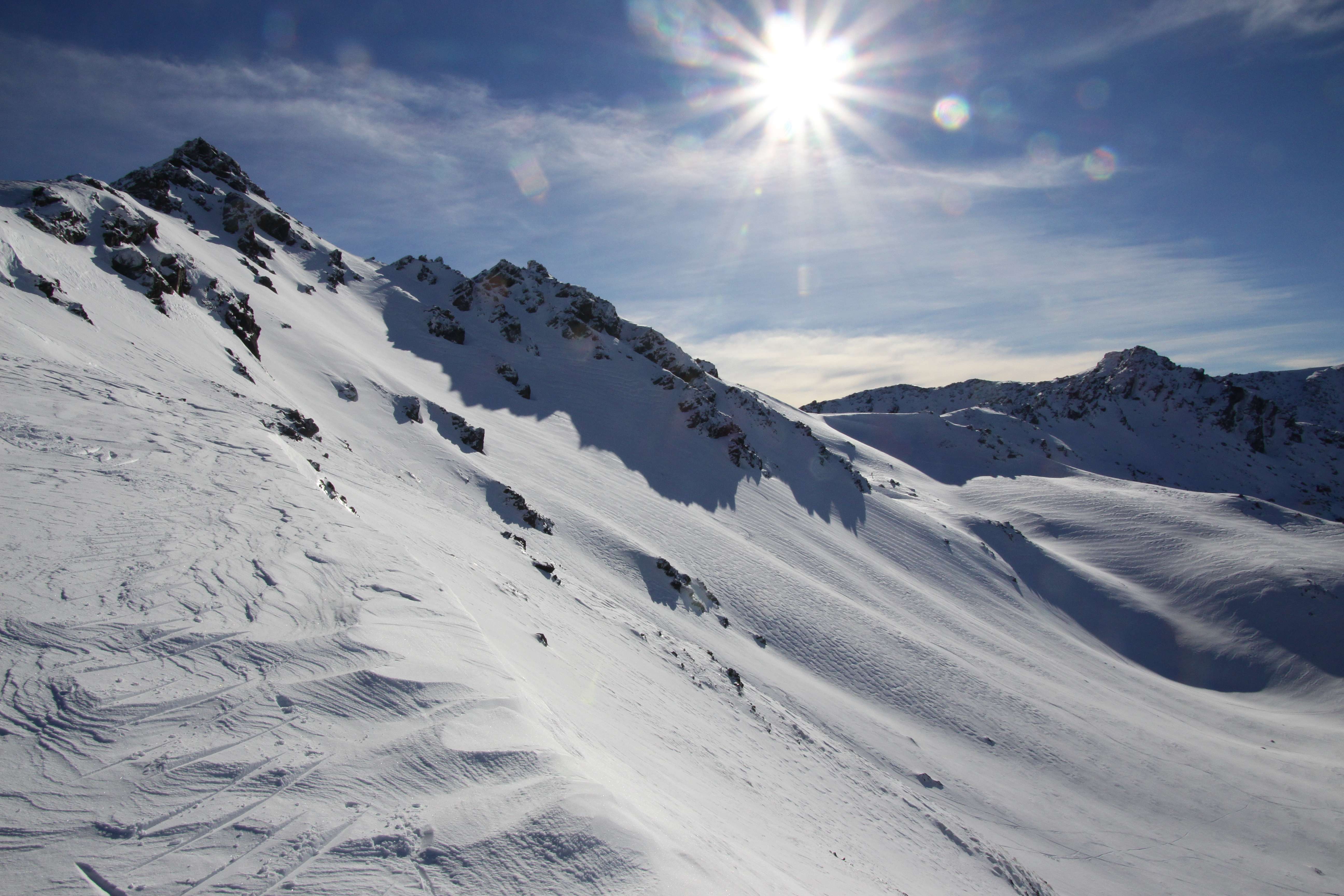 Lovely ski terrain in Doolans Creek behind the Remarkables Ski Field Lovely ski terrain in Doolans Creek behind the Remarkables Ski Field